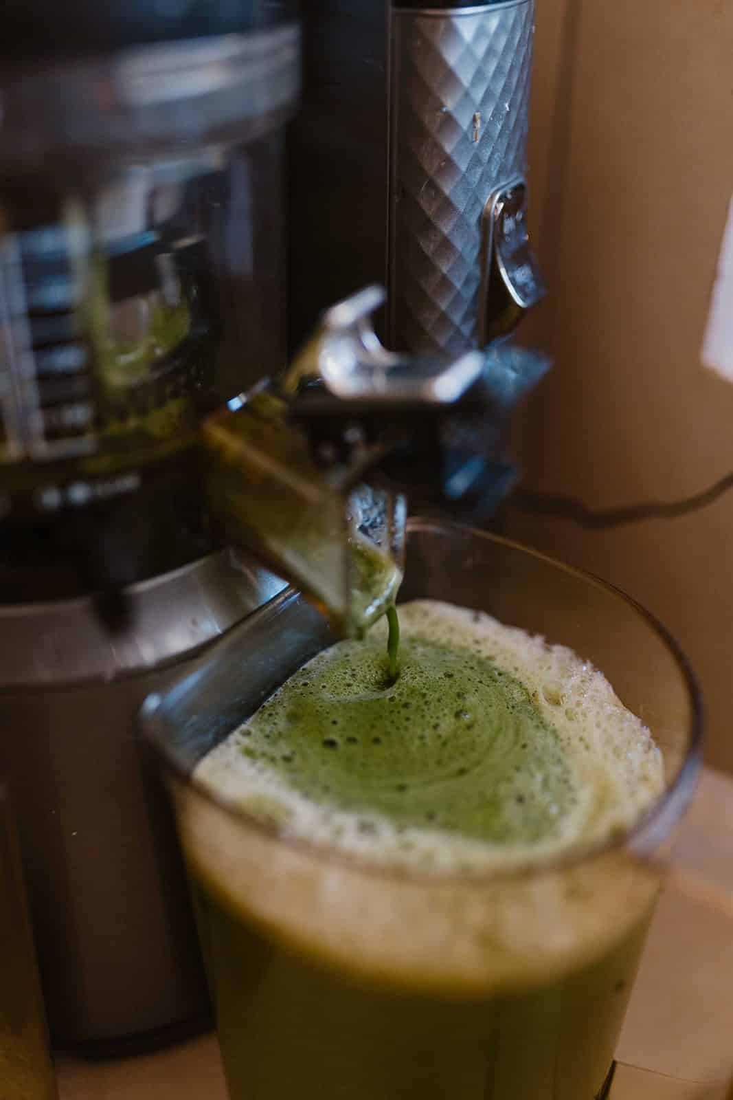 Hébergement - Maison Akasha Yoga Jus vert fraîchement pressé à l’extracteur